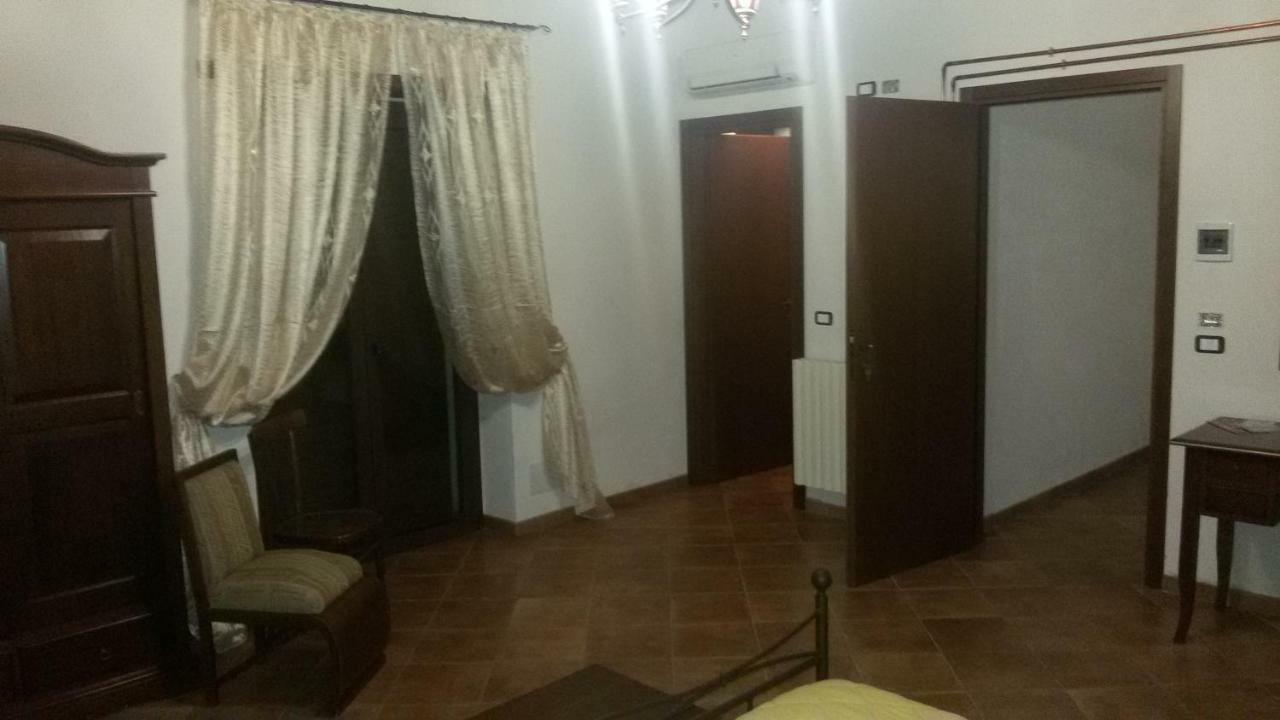 Agriturismo La Stragola نيقوسيا المظهر الخارجي الصورة